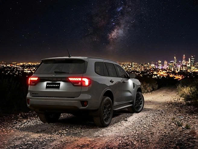 Chiếu sáng theo vùng


Tính năng chiếu sáng theo vùng trên Ford Everest Sport giúp bạn luôn làm chủ mọi tình huống, cho phép người lái xe linh hoạt điều chỉnh đèn chiếu sáng theo nhu cầu và điều kiện cụ thể.